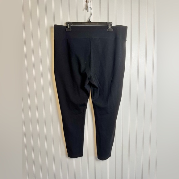 Torrid Black Slim Fix Pull On Crop Pants N37 - Picture 2 of 4